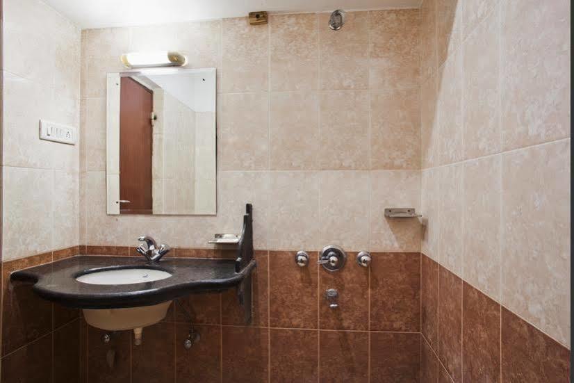 Oyo 9900 Hotel Pioneer Plaza Jodhpur  Bagian luar foto