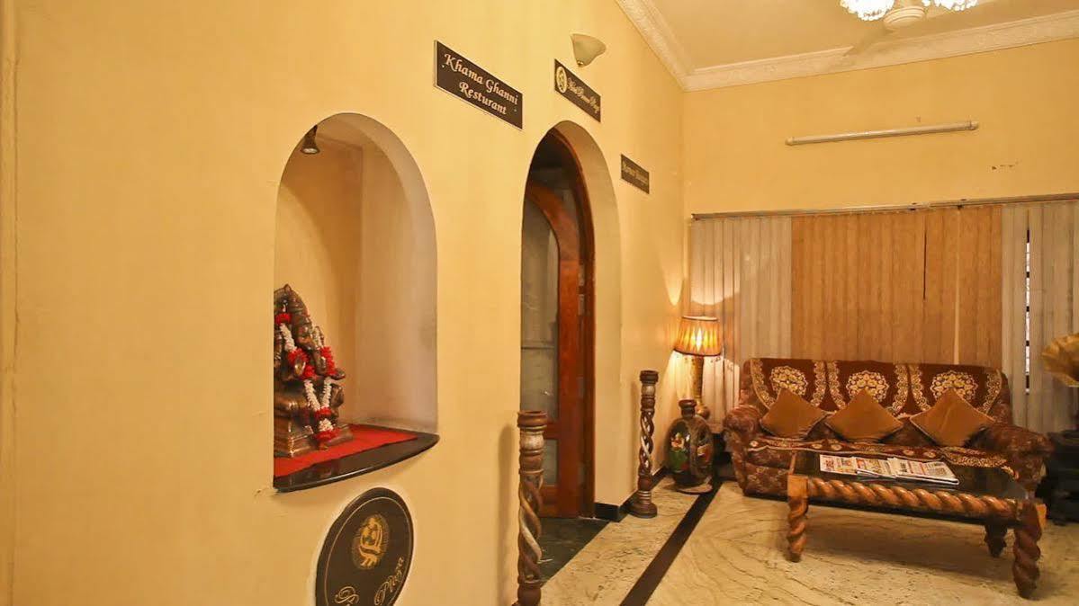 Oyo 9900 Hotel Pioneer Plaza Jodhpur  Bagian luar foto