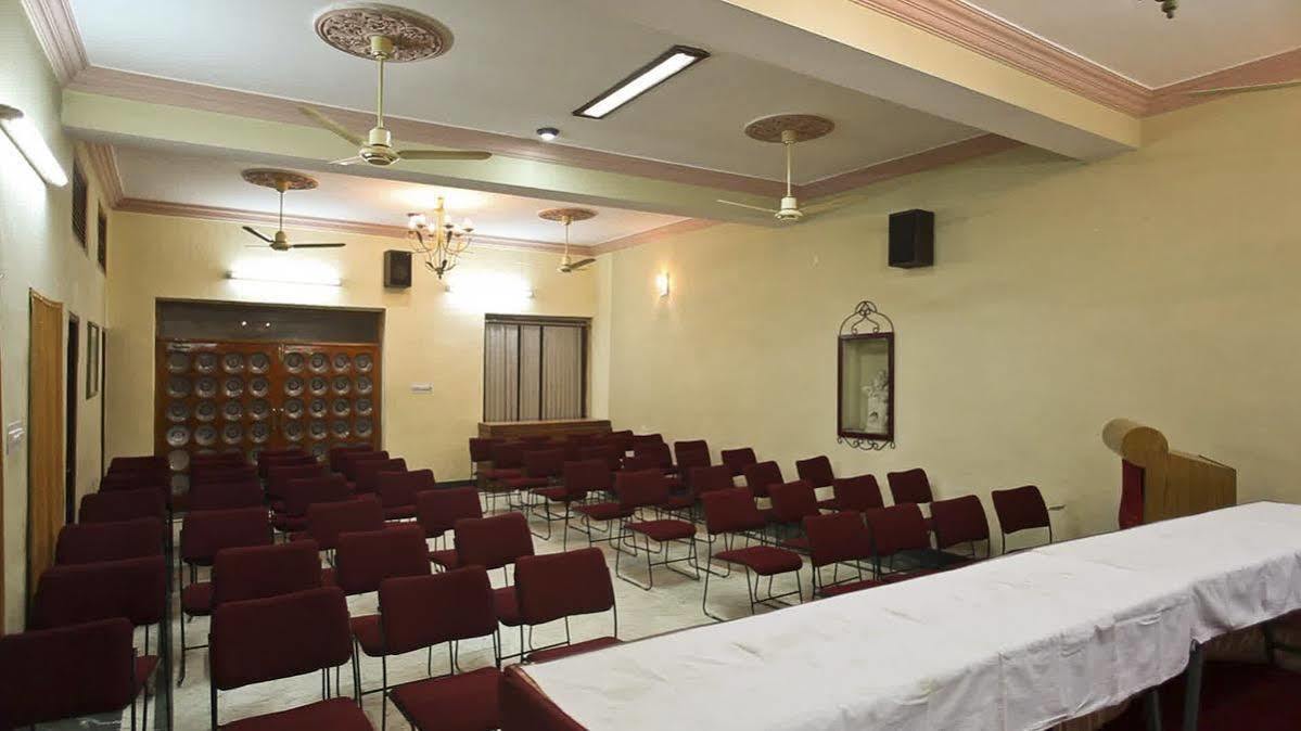 Oyo 9900 Hotel Pioneer Plaza Jodhpur  Bagian luar foto