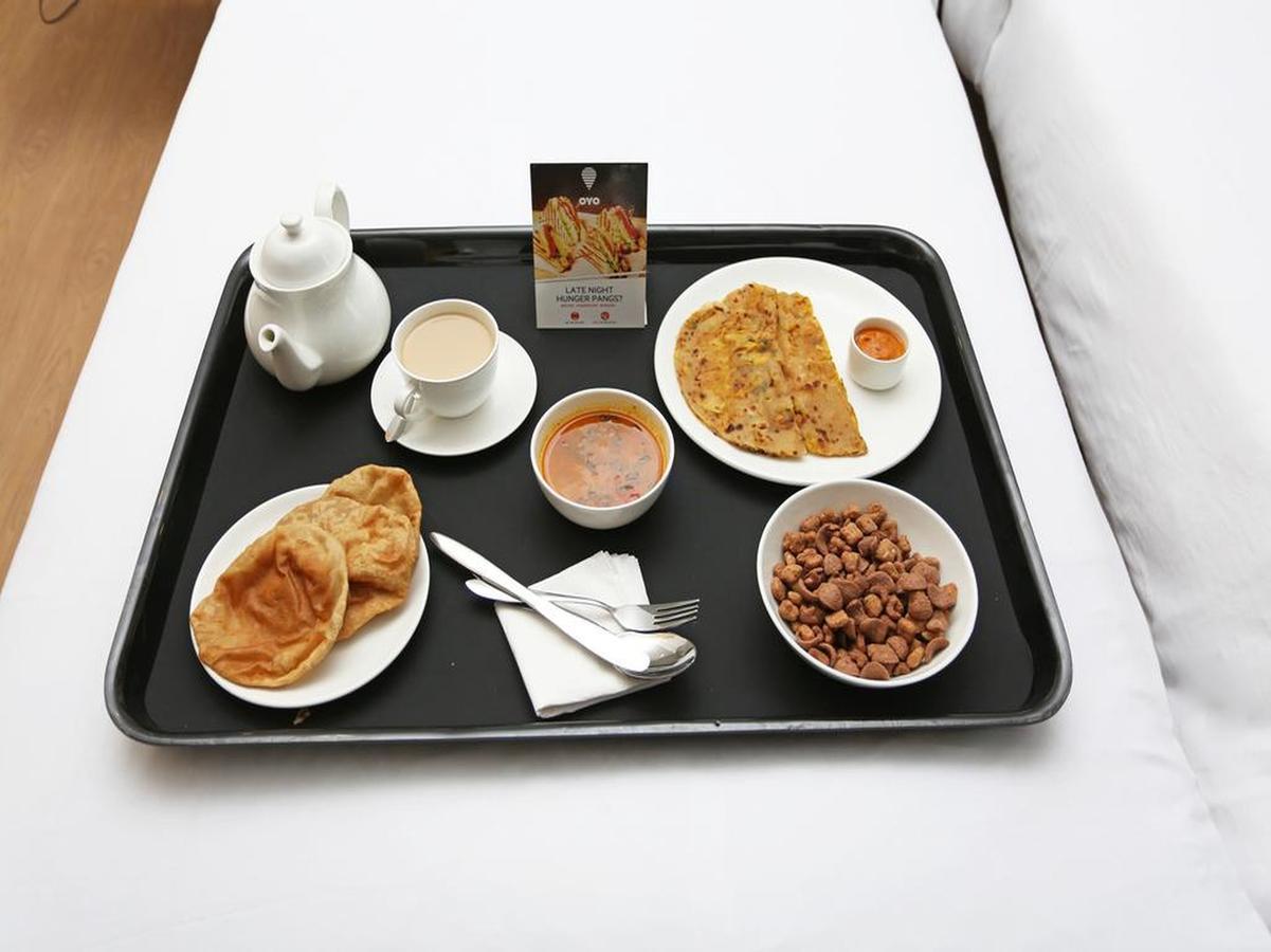 Oyo 9900 Hotel Pioneer Plaza Jodhpur  Bagian luar foto