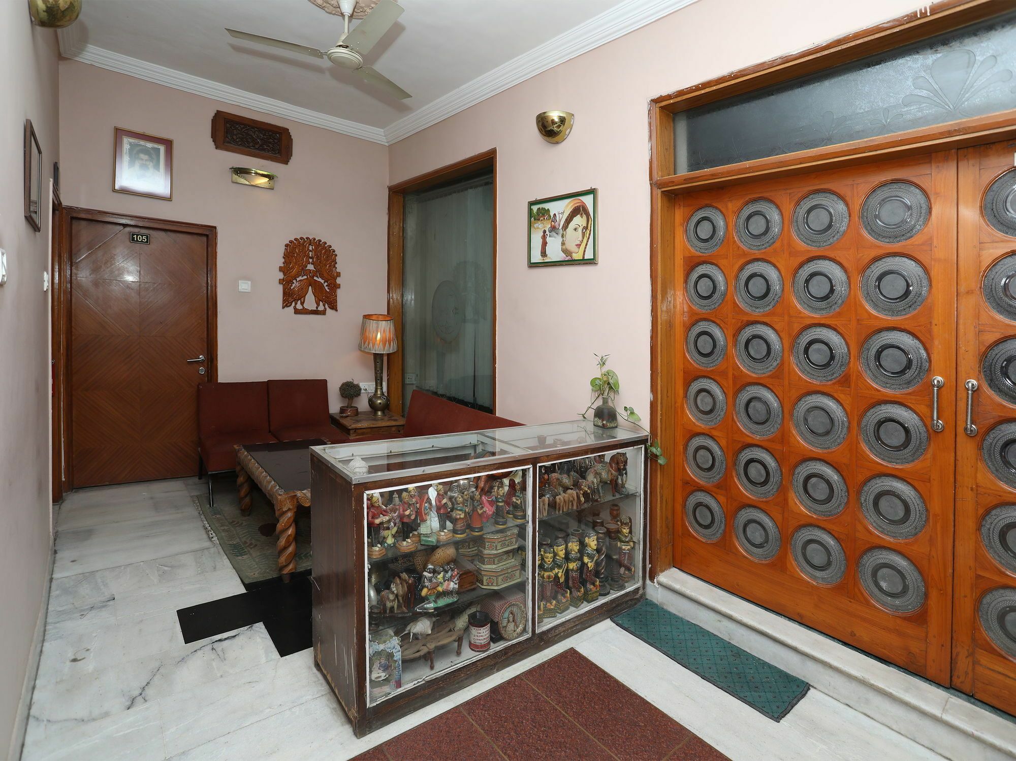 Oyo 9900 Hotel Pioneer Plaza Jodhpur  Bagian luar foto